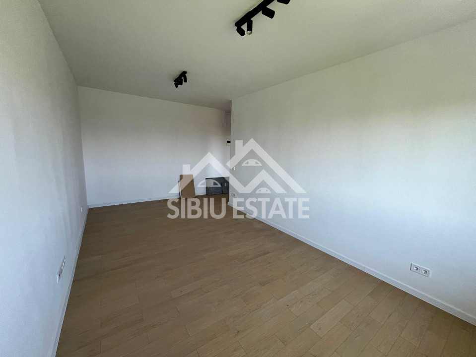 Apartament modern cu 3 camere, balcon și loc de parcare , Șelimbăr