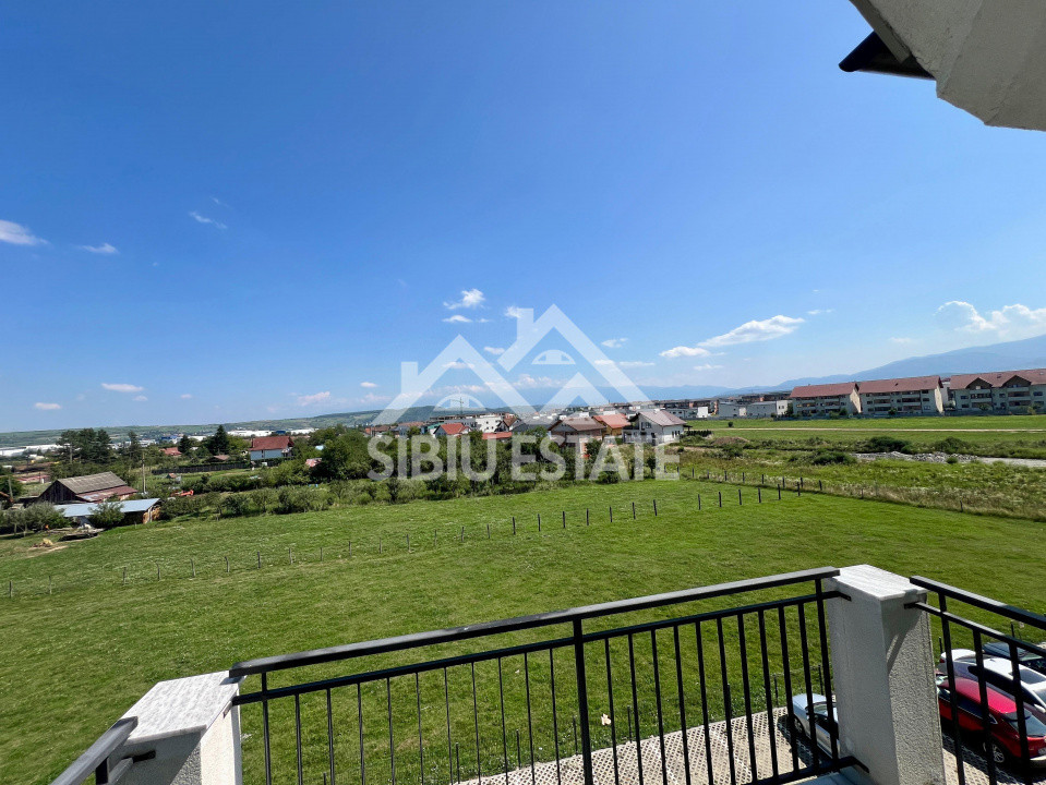 Apartament modern cu 3 camere, balcon și loc de parcare , Șelimbăr