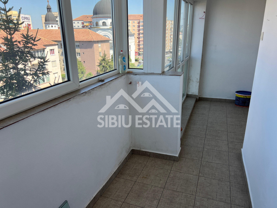 Apartament 3 camere logie si pivnita Mihai Viteazu, Iorga scoala 6