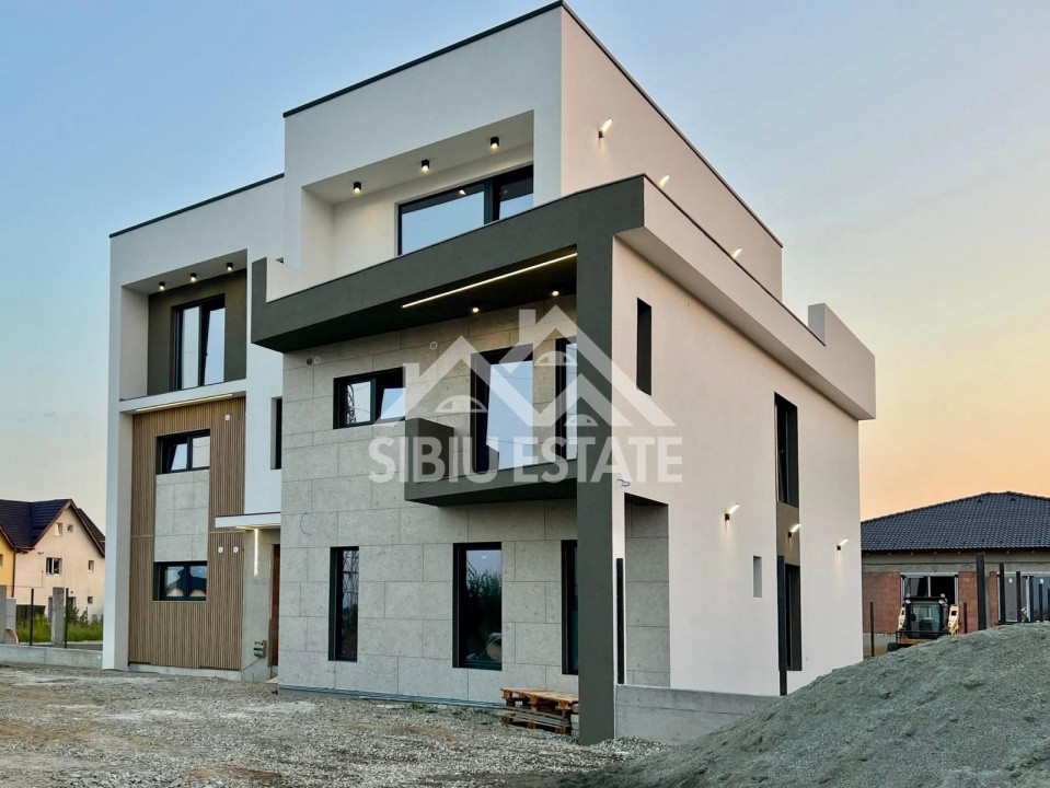 Penthouse exclusivist cu 4 camere, Calea Cisnadiei