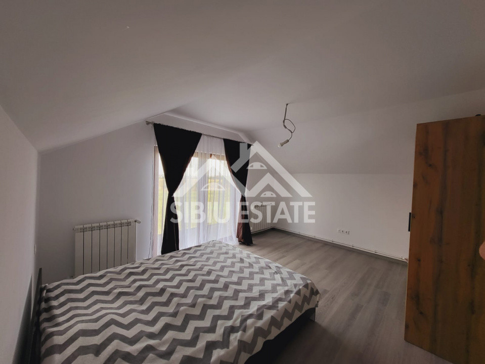  Casă individuală cu 3 camere, curte generoasă, casa de apa
