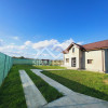  Casă individuală cu 3 camere, curte generoasă, casa de apa