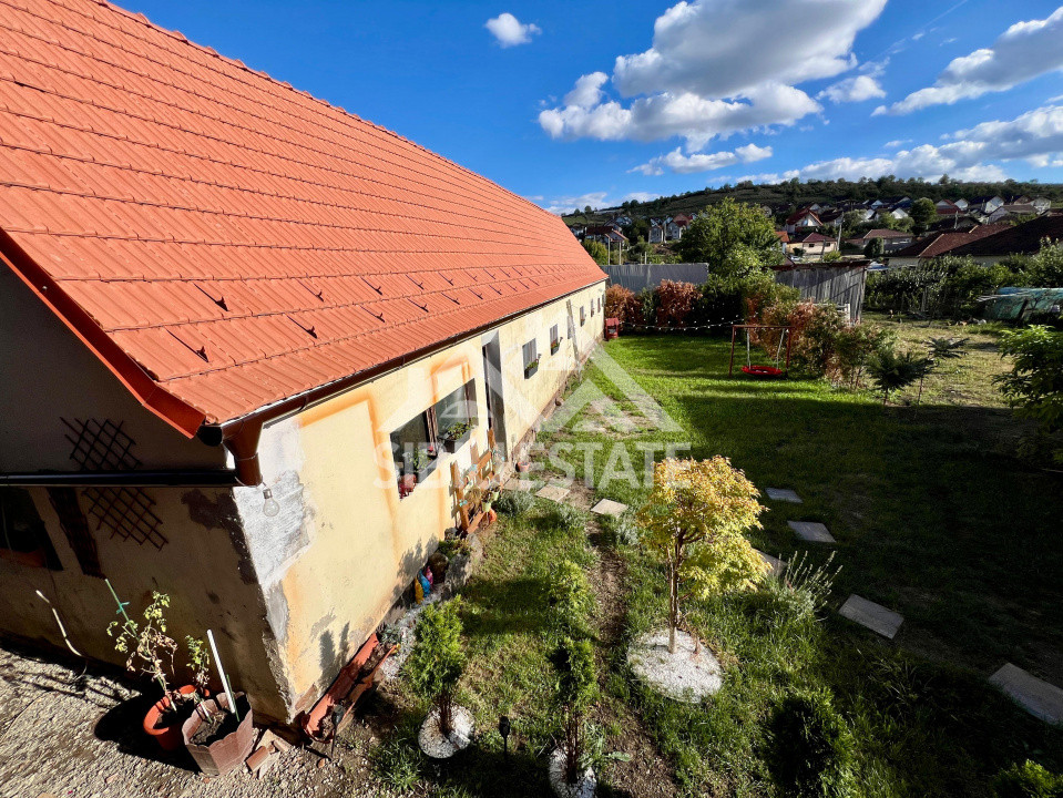 Casa moderna, spațioasa, curte generoasa pe un nivel în Sura Mare