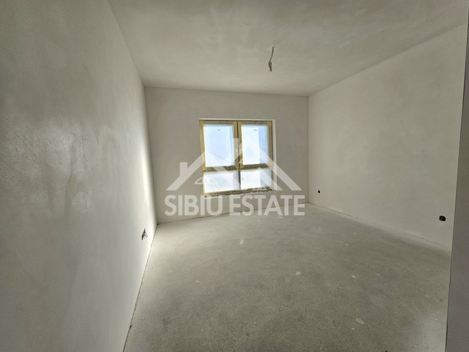 Apartament 2 camere cu balcon și parcare , Doamna Stanca 