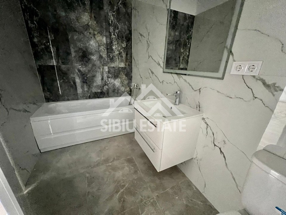 Apartament 2 camere 54 mp, balcon 8 mp si propria GRADINA de 36 mp
