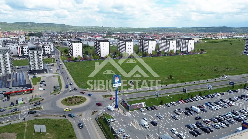 Apartament 2 camere decomandat, cu balcon 12 mp si parcare