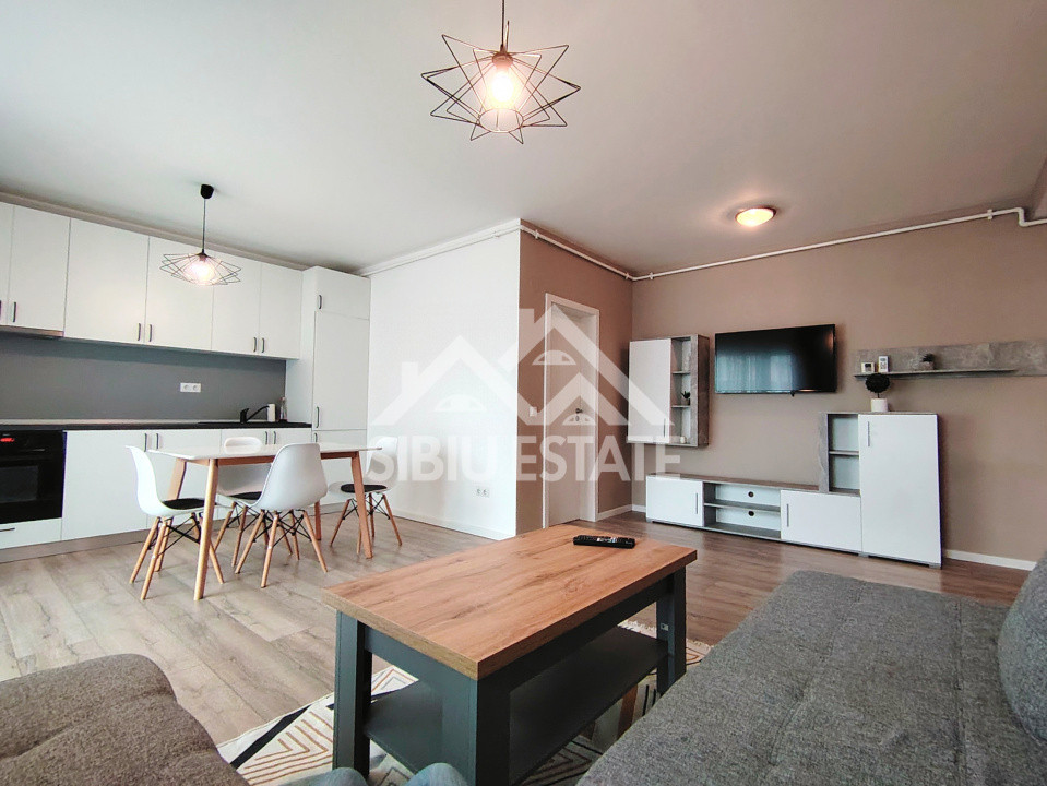 Apartament de inchiriat 3 camere,2 bai zona Calea Cisnadiei-Simpa