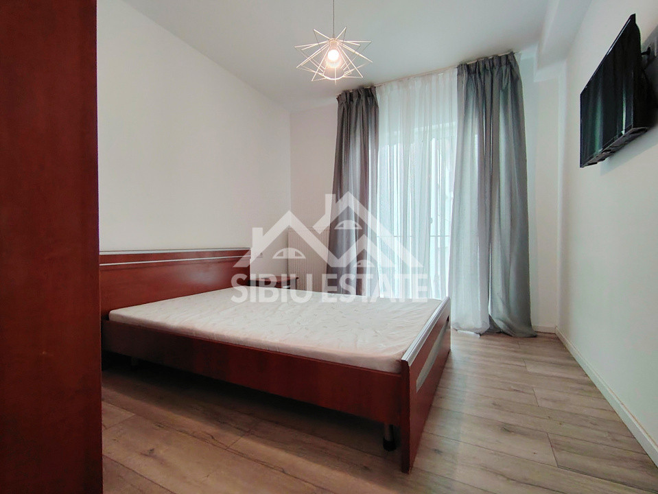Apartament de inchiriat 3 camere,2 bai zona Calea Cisnadiei-Simpa