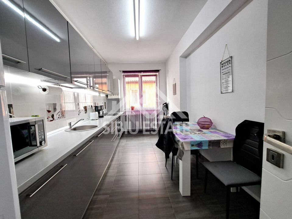 Apartament 3 camere 2 bai, Selimbar Brana  2 parcari