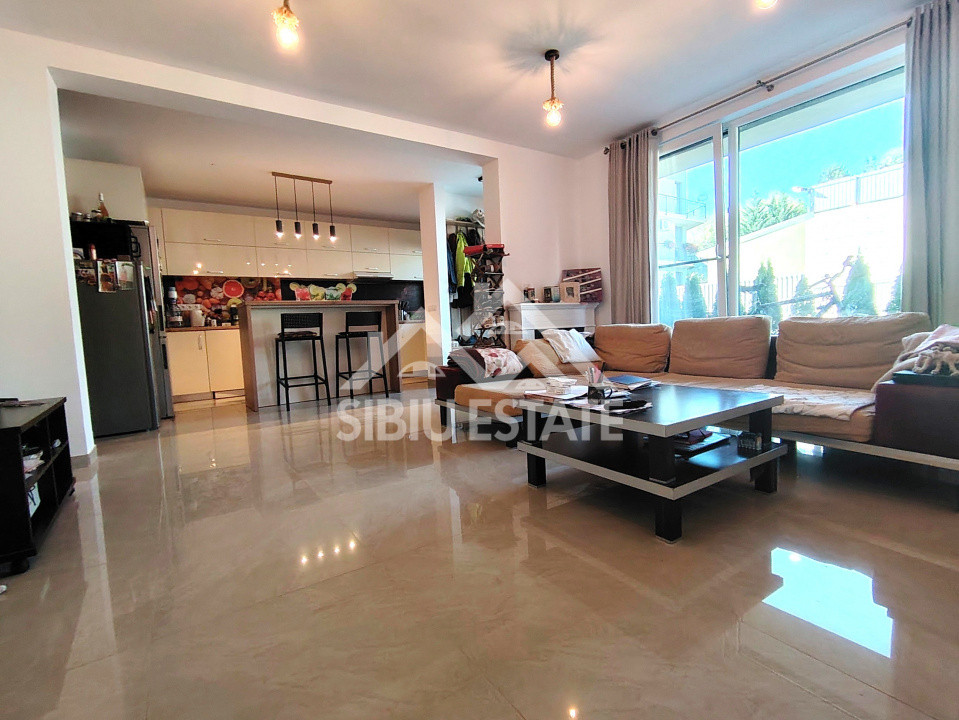 Casa la pret de apatrament 4 camere 2 bai