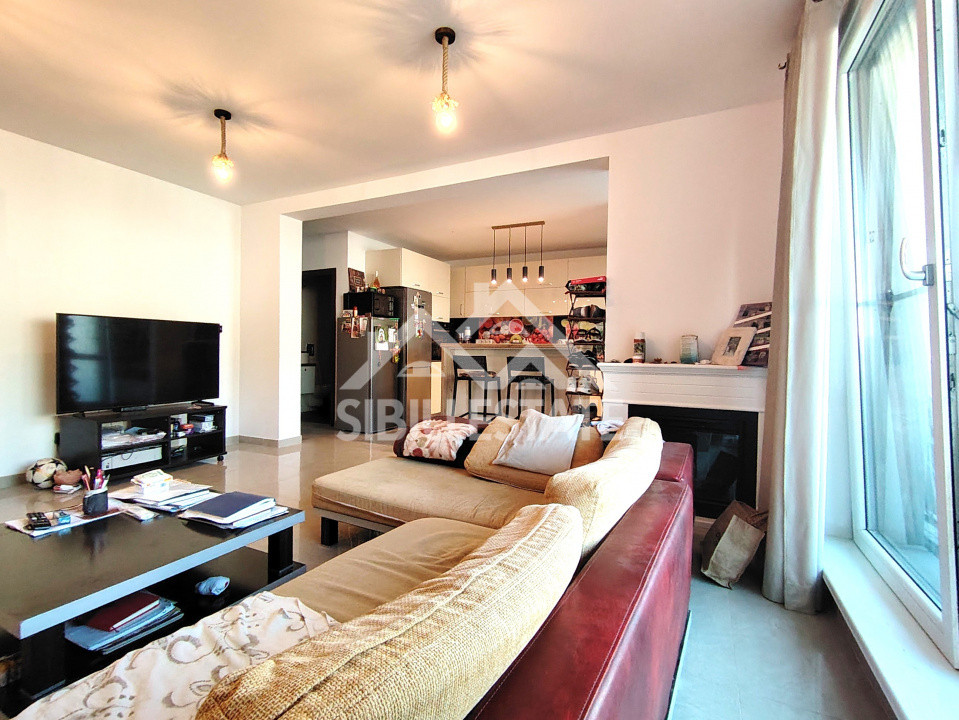 Casa la pret de apatrament 4 camere 2 bai