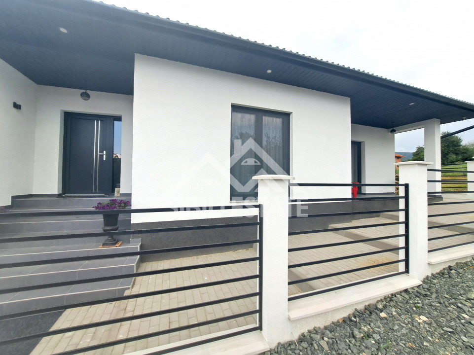 Casa pe un nivel, garaj, teren 600 Sibiu Tocile
