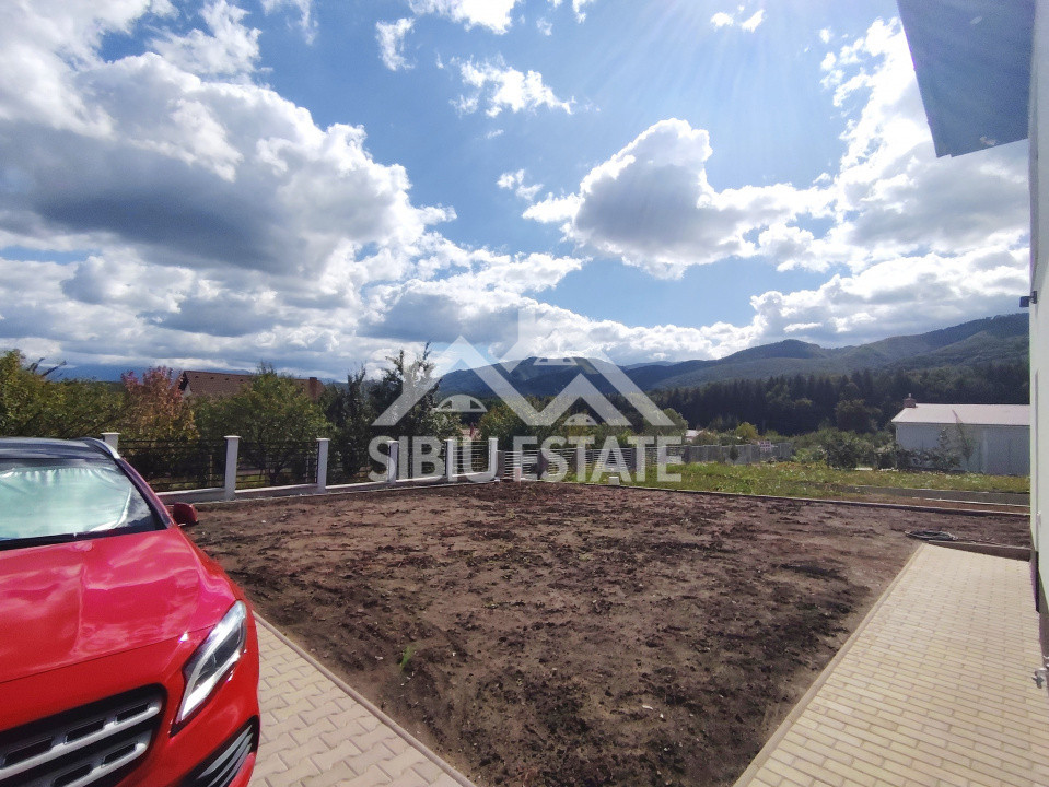 Casa pe un nivel, garaj, teren 600 Sibiu Tocile