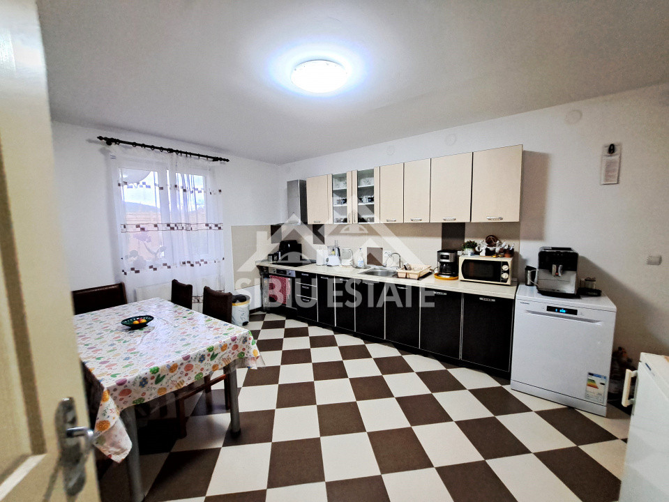 Casa Selimbar, pivnita mare, dormitor la parter