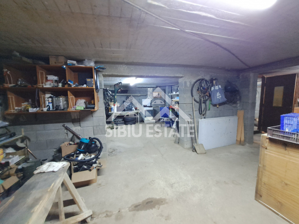 Casa Selimbar, pivnita mare, dormitor la parter