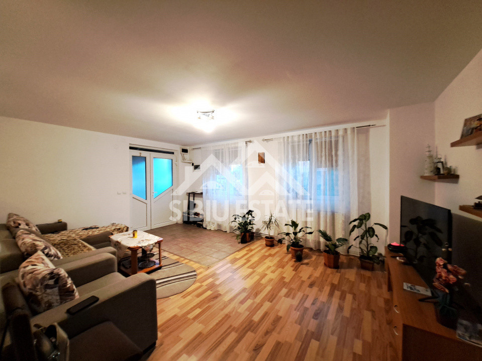 Casa Selimbar, pivnita mare, dormitor la parter