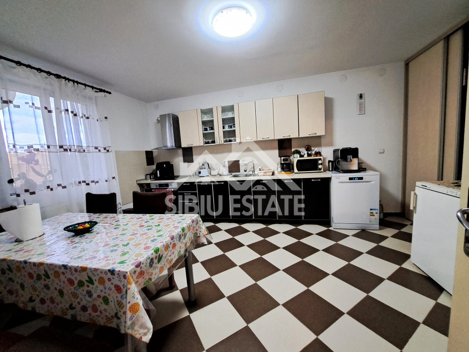 Casa Selimbar, pivnita mare, dormitor la parter