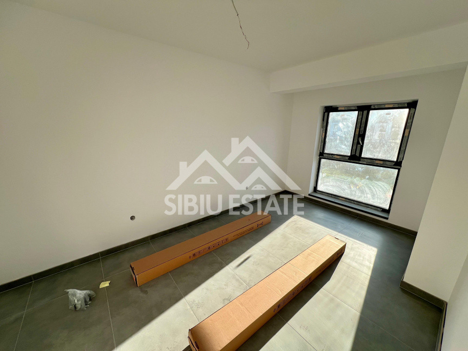  Apartament 3 camere de vânzare, Doamna Stanca, Sibiu, Etaj 2
