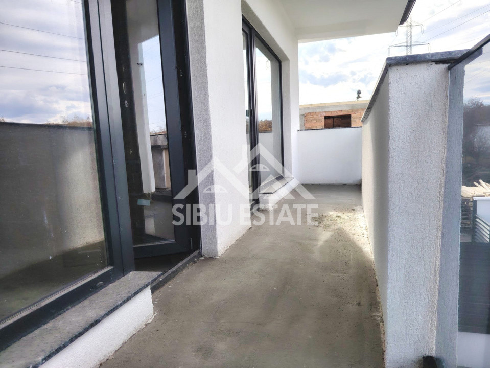 Casa noua Selimbar teren 500 mp