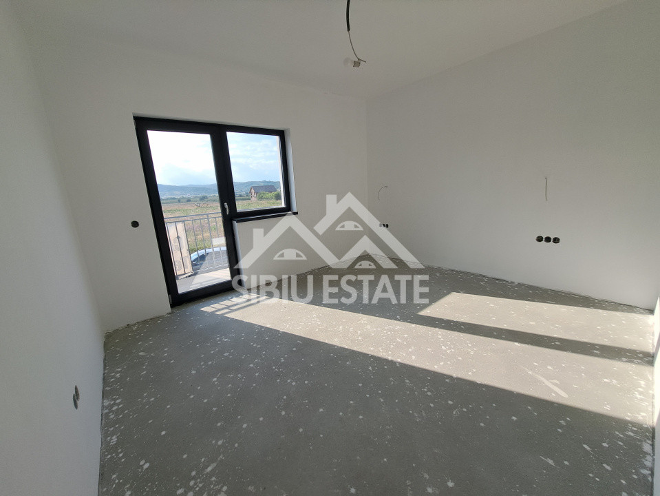 Casa Sibiu, Cristian 4 camere, 2 bai, Casa intabulata