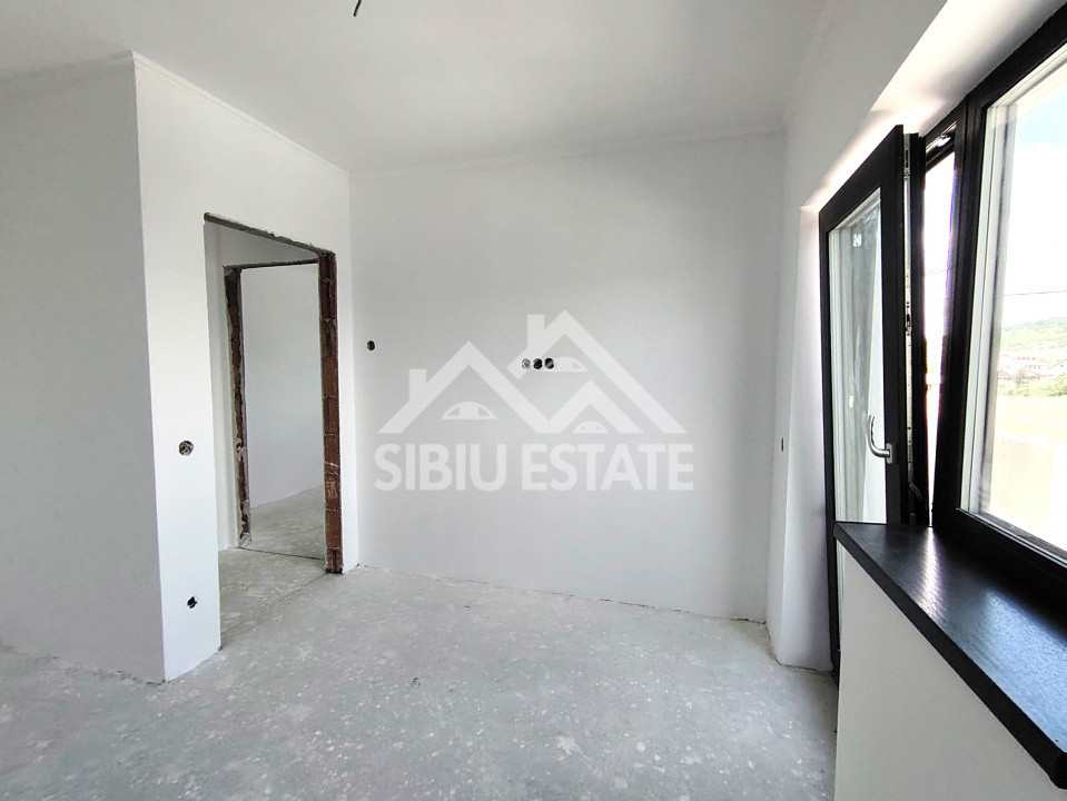 Casa Sibiu, Cristian 4 camere, 2 bai, Casa intabulata