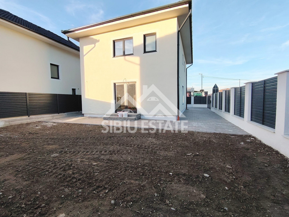 Casa Sibiu, Cristian 4 camere, 2 bai, Casa intabulata