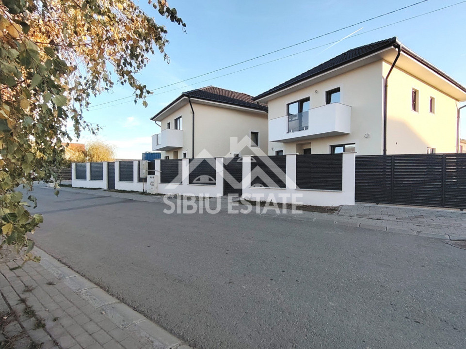 Casa Sibiu, Cristian 4 camere, 2 bai, Casa intabulata