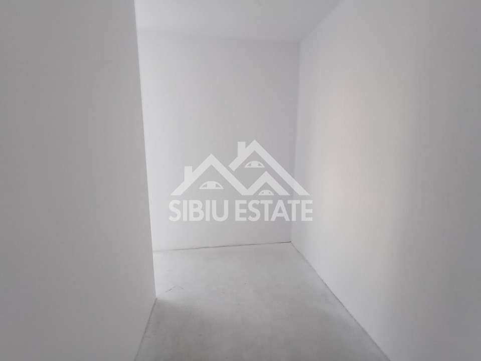 Apartament 3 camere de vânzare ,Doamna Stanca, Sibiu, parcare inclusa