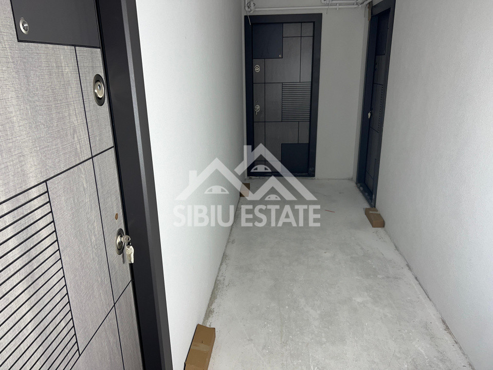 Apartament 3 camere de vânzare ,Doamna Stanca, Sibiu, parcare inclusa