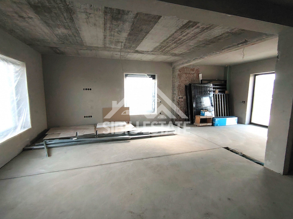 Casa 4 camere, 3 bai, garaj si curte larga, Sibiu Selimbar