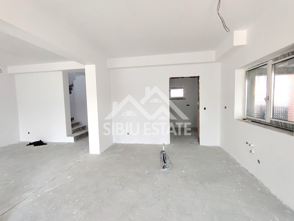 Casa noua cu carport, 4 camere, 3 bai, Sibiu Selimbar