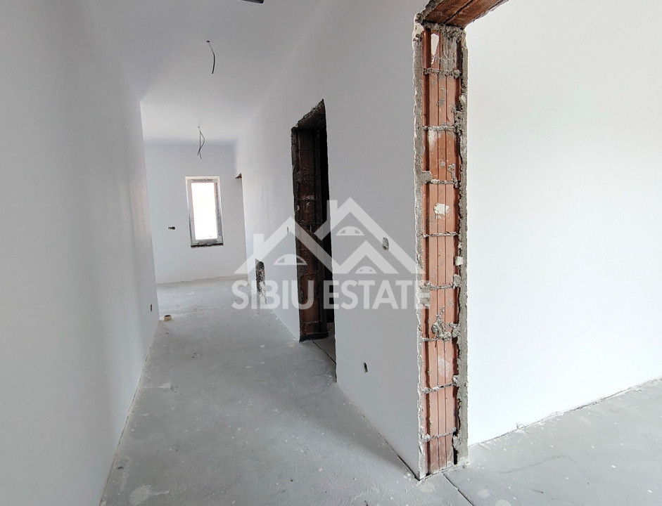 Casa noua cu carport, 4 camere, 3 bai, Sibiu Selimbar