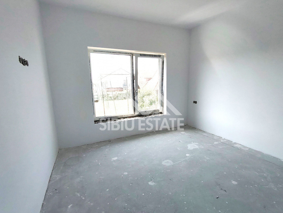 Casa noua cu carport, 4 camere, 3 bai, Sibiu Selimbar