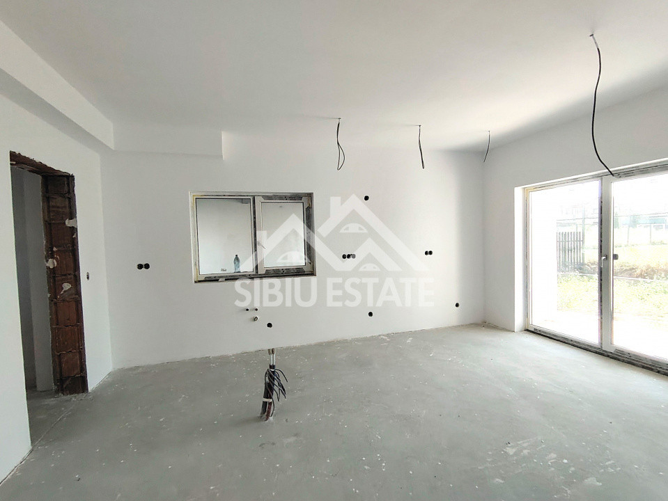 Casa noua cu carport, 4 camere, 3 bai, Sibiu Selimbar