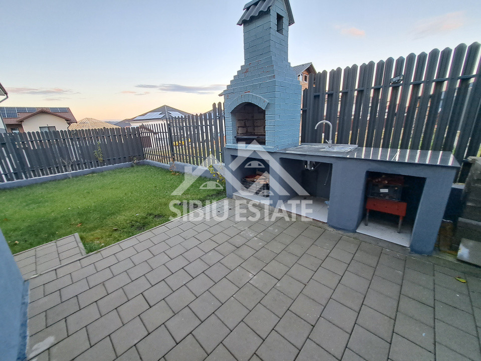 Casa Cisnadioara, Sibiu, 4 dormitoare, 2 bai, Ready to move