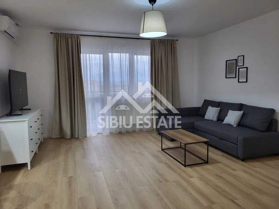 Apartament de inchiriat cu 2 camere,mobilat si utilat,  lift, loc de parcarare