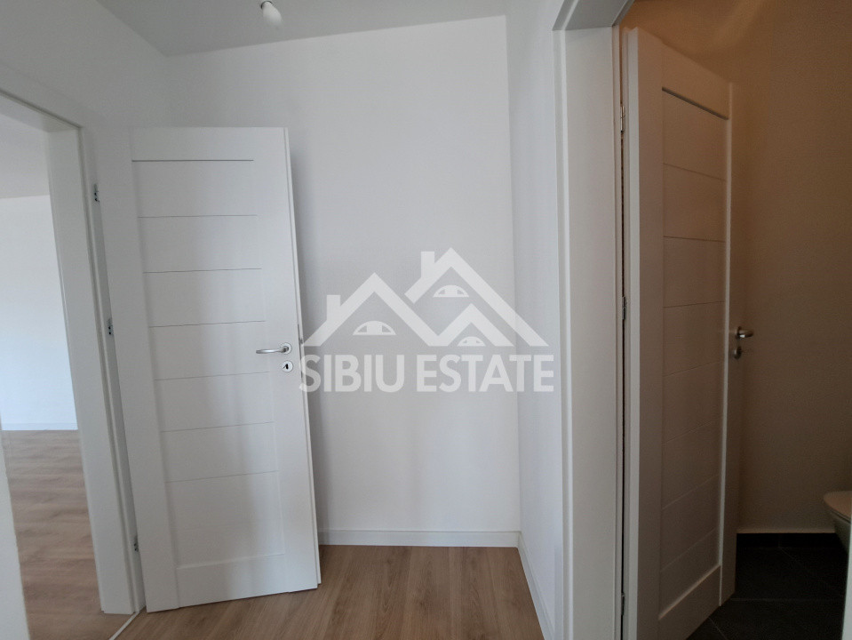 Apartament 4 camere, 2 bai bloc nou cu lift si parcare