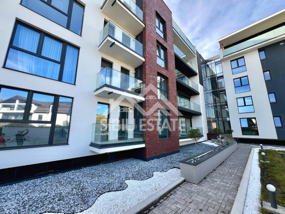 Apartament Premuim 3 camere Sibiu central, boxa si garaj 