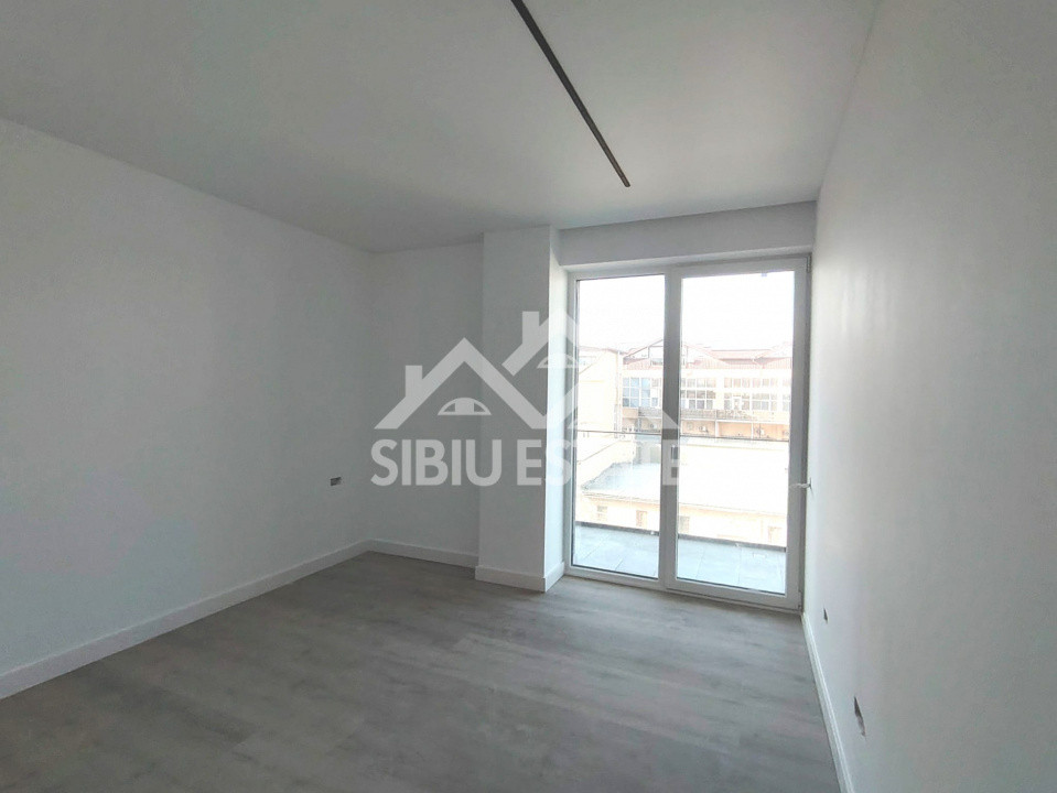 Apartament Premuim 3 camere Sibiu central, boxa si garaj 