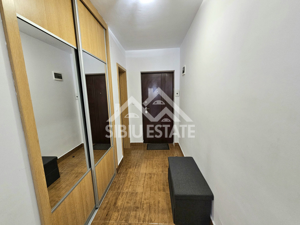 Apartament 3 camere, la vila in Selimbar