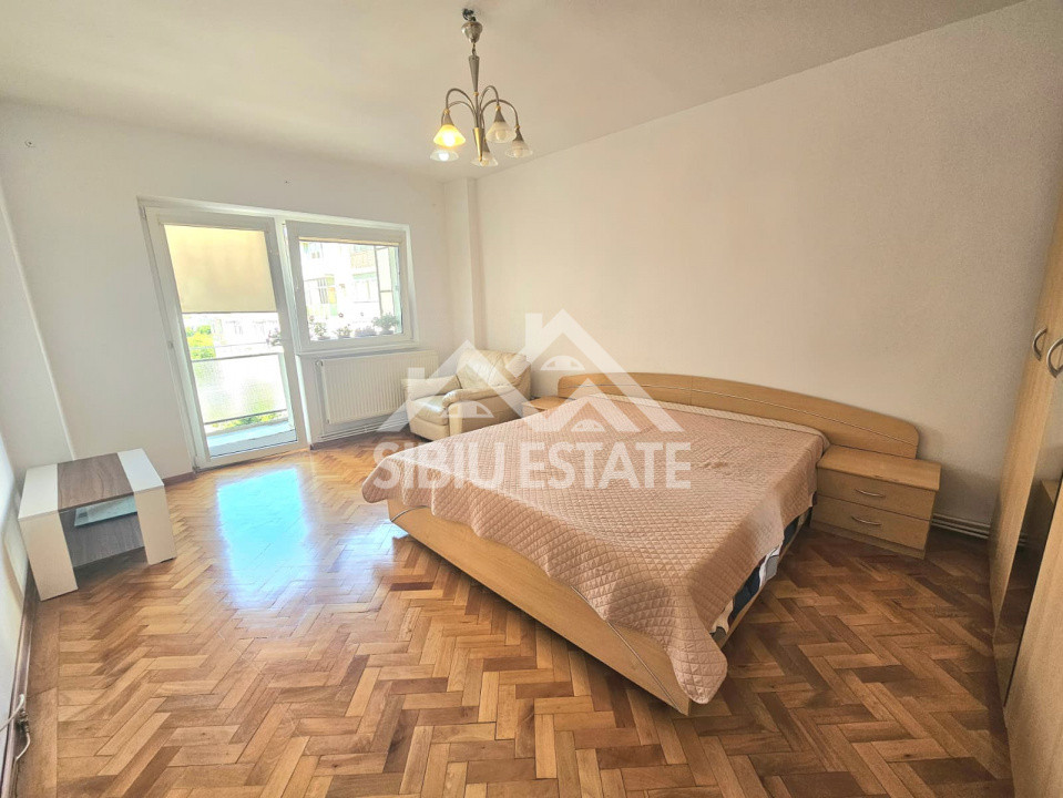 Apartament 3 camere In Sibiu, strada Siretului