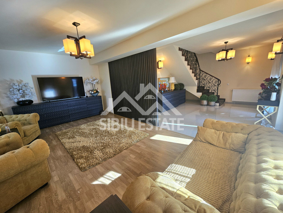 Casa individuala cu garaj in Sura Mare, SIbiu