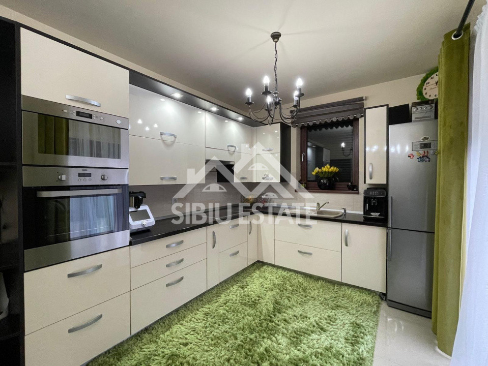 Casa individuala cu garaj in Sura Mare, SIbiu