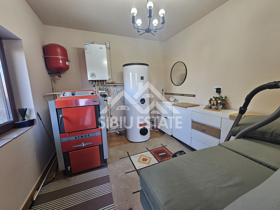 Casa individuala cu garaj in Sura Mare, SIbiu