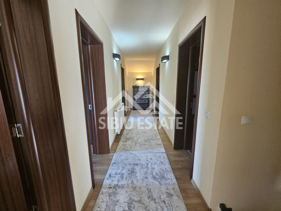 Casa individuala cu garaj in Sura Mare, SIbiu