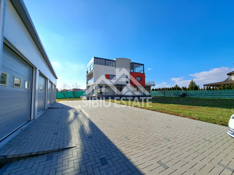 Casa Sibiu 6 camere, teren mare, garaje, Sura Mica