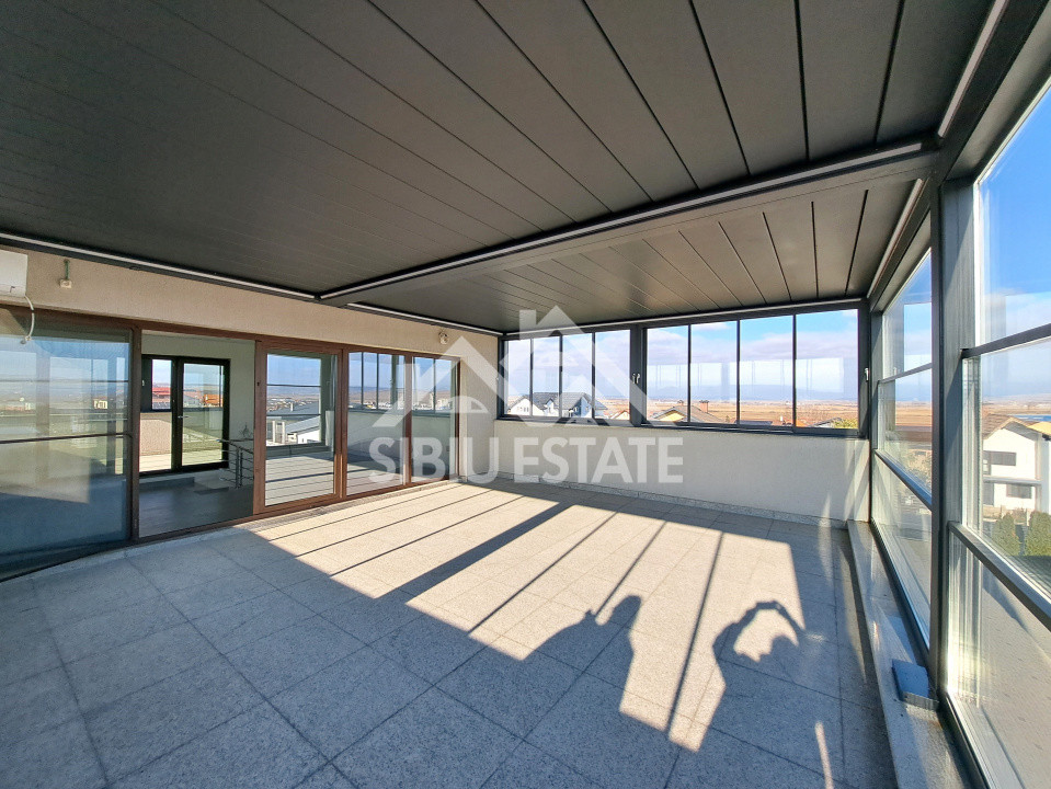 Casa Sibiu 6 camere, teren mare, garaje, Sura Mica