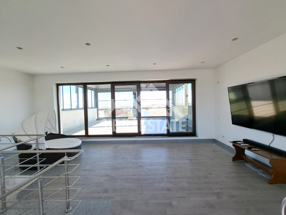 Casa Sibiu 6 camere, teren mare, garaje, Sura Mica