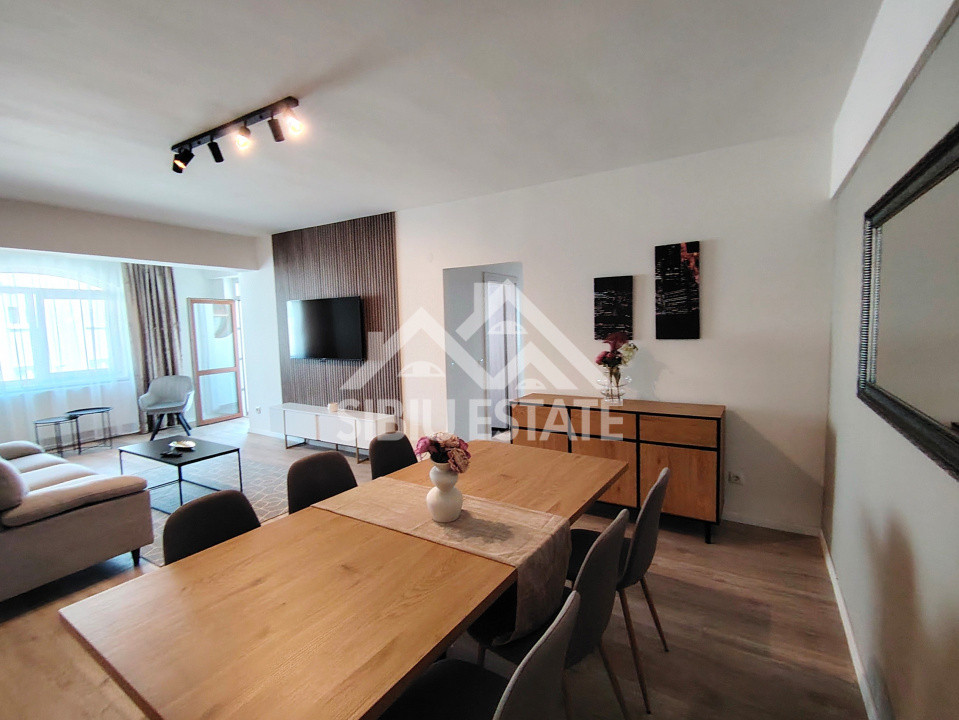 Apartament  3 camere, 2 bai SIBIU central