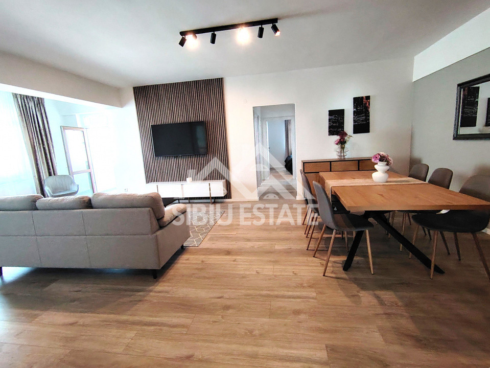 Apartament  3 camere, 2 bai SIBIU central